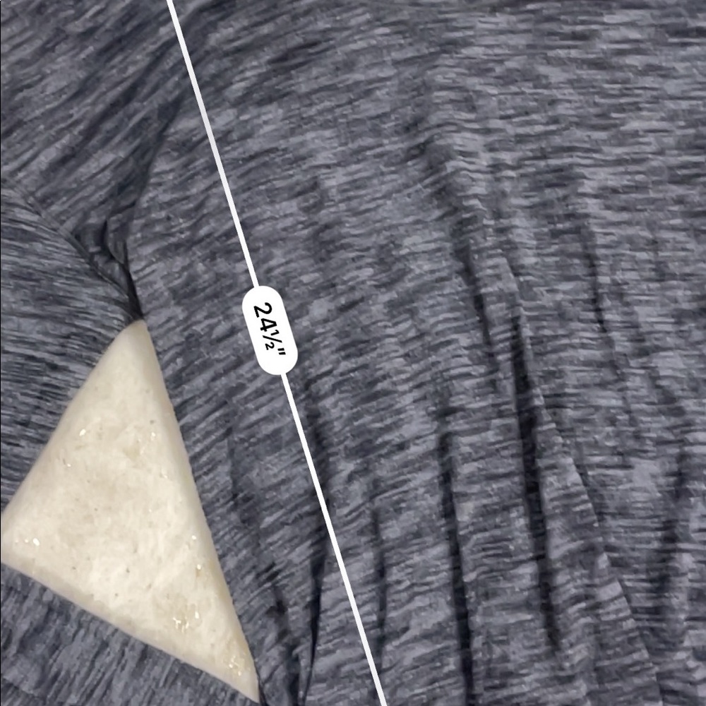 Lululemon grey space dye long sleeve tee - Picture 4 of 4